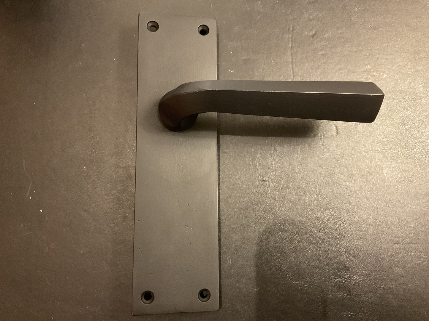 8020A - Smooth Black Iron Lever Latch Handles