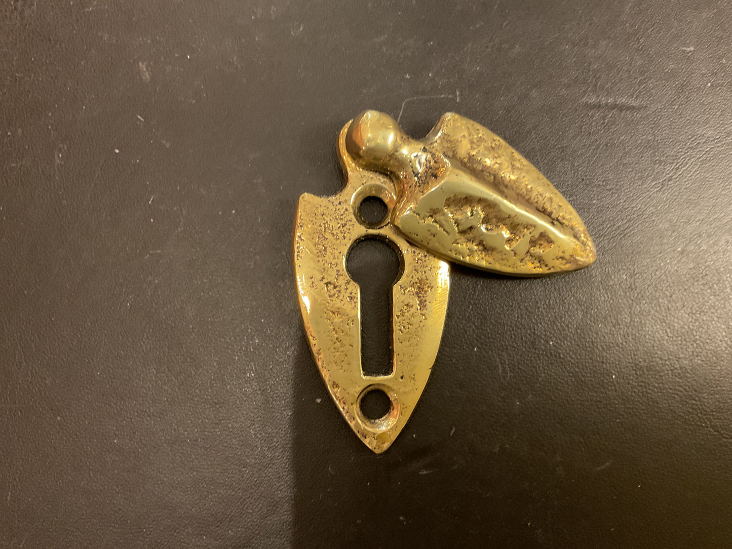 5577 - PB rustic shield escutcheon