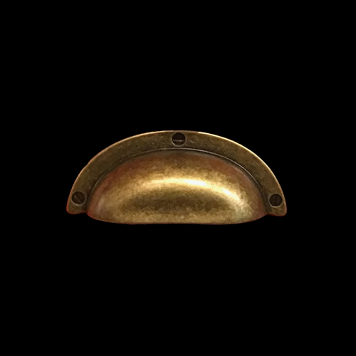 Pulls & Cup Handles