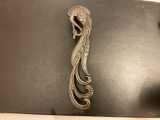 4090 - Antique Iron Peacock 180 mm Cabinet Handle