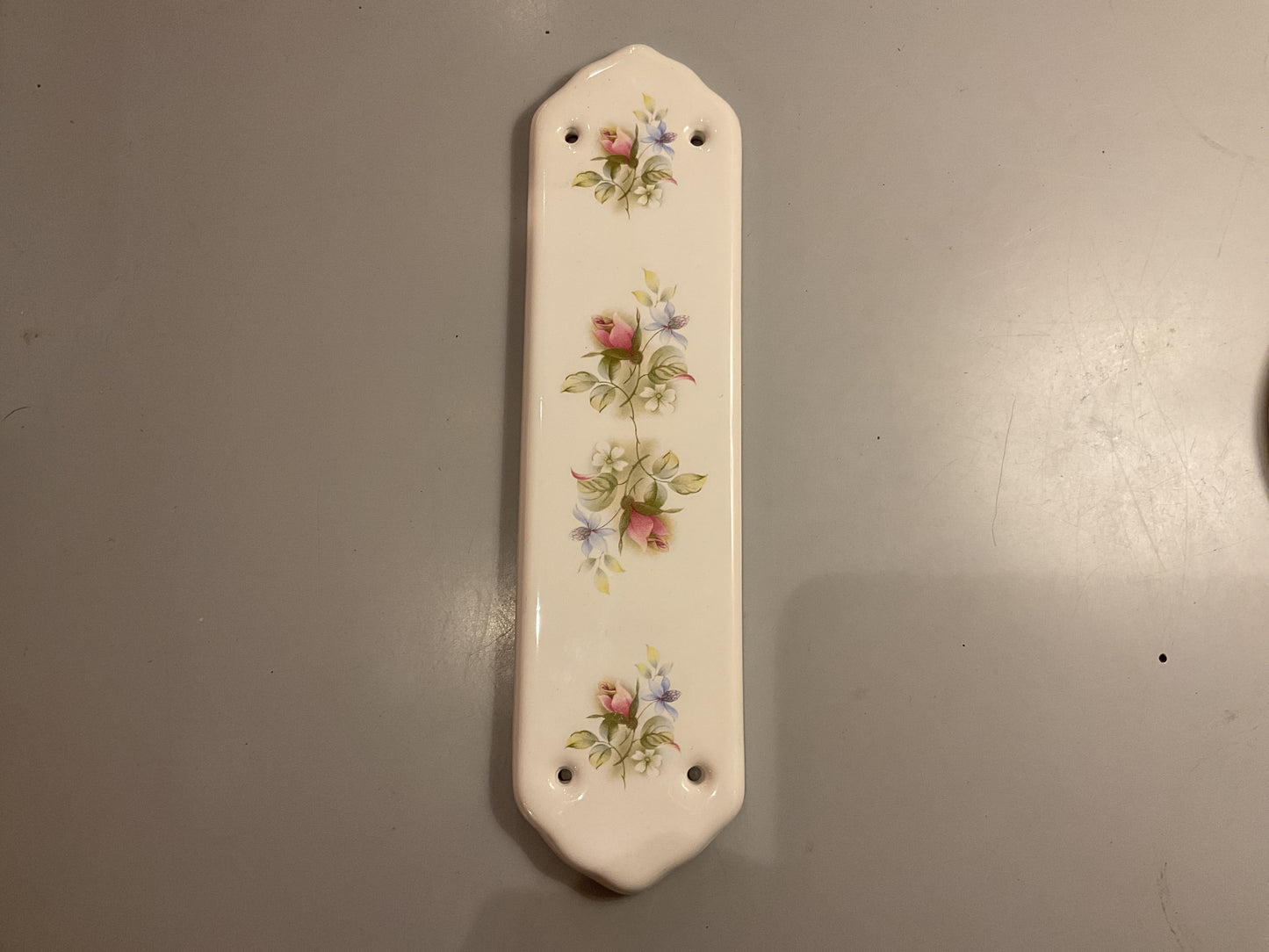 622 - Angela Rose Fingerplate
