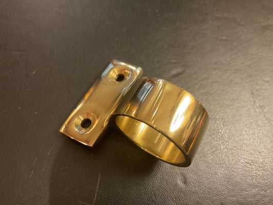 137- Polished Brass Vertical Fix Sash Ring
