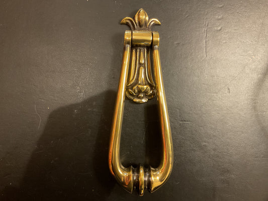 8014 - Polished Brass Unlacquered Loop Knocker