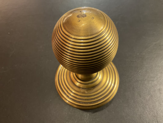 8072 - Antique Brass 50 mm Beehive Mortice Knobs, Concealed Fix