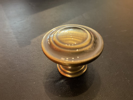 514 - Antique Burnished Brass 32 mm Lined Knob