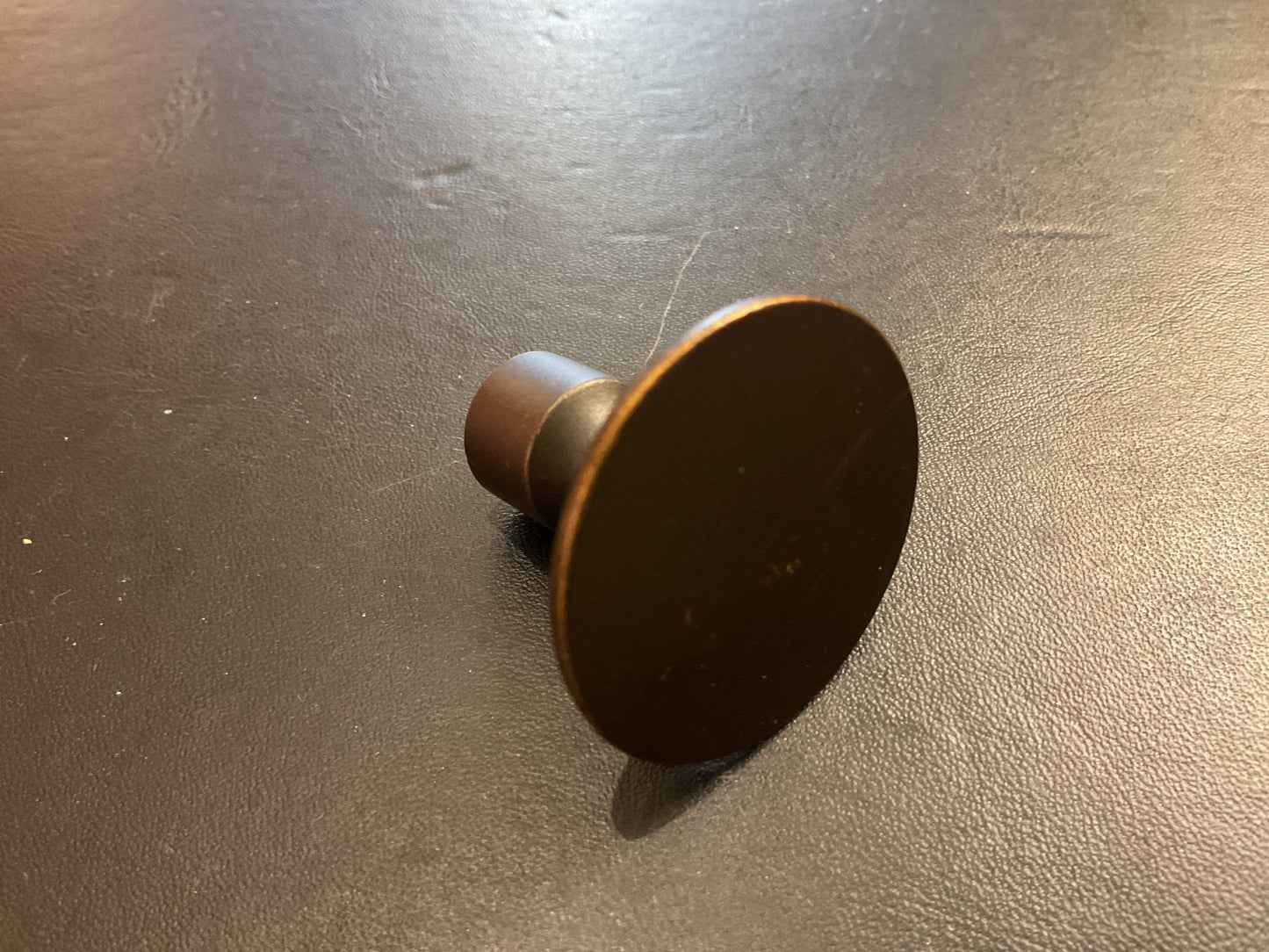 2680 - Antique brass 35mm Disc Knob