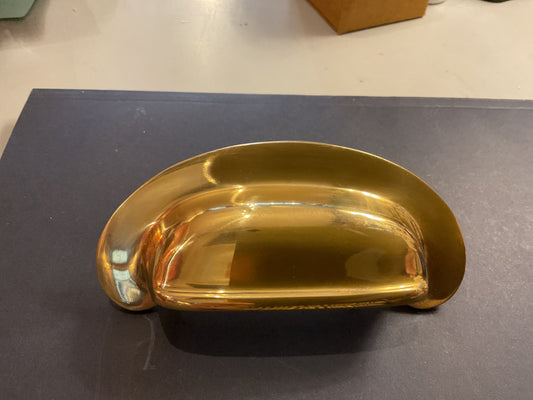 56 - Polished Brass Unlacquered 100 mm Lipped Cup handle, 64 mm Bolt centres