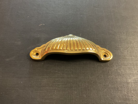 131 - Polished Brass Ridged Cup Handle