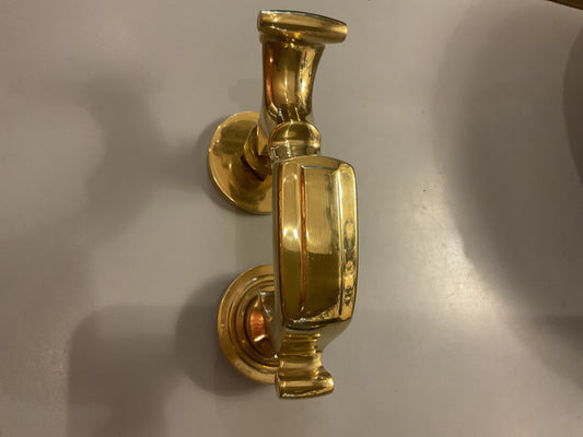 1086A - Polished Brass Unlacquered 150 mm Doctor’s Knocker