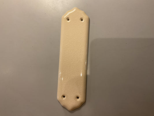 502B - Cream crackle fingerplate