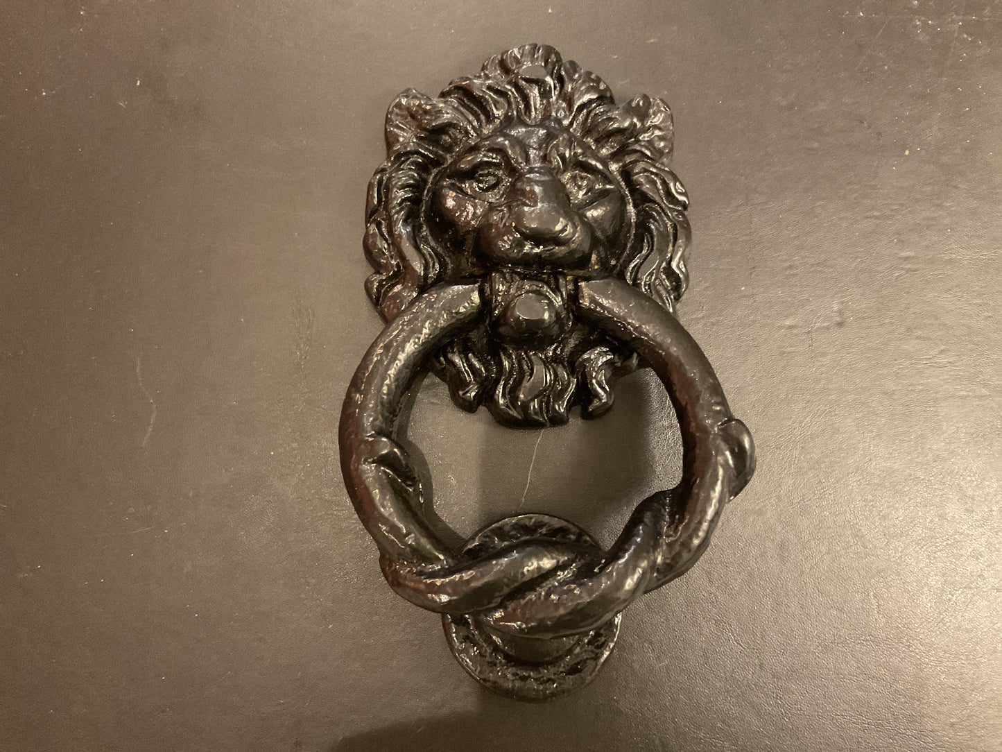 5563 - Antique Black Iron Lion Head Knocker
