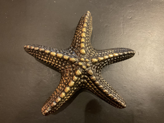 8009 - Antique Brass Starfish Knocker