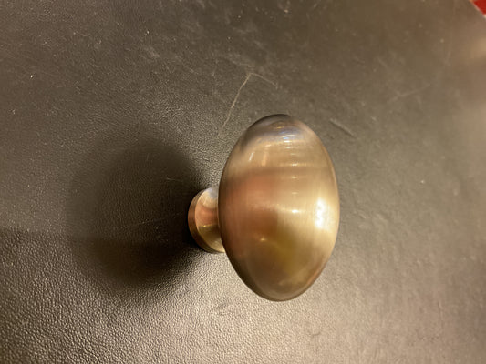 2334 - Satin Nickel 38 mm Oval Knob
