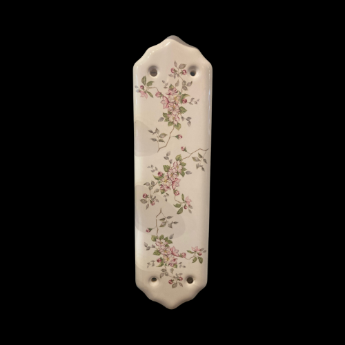 672 - Nosegay china fingerplate